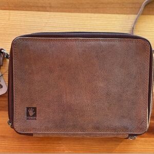 Adrian Klis Buffalo Leather ~ Crossbody Bag Organizer ~ Travel